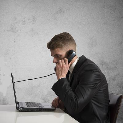 Landlines Shouldn’t Make You Call Out For Help – Get VoIP!